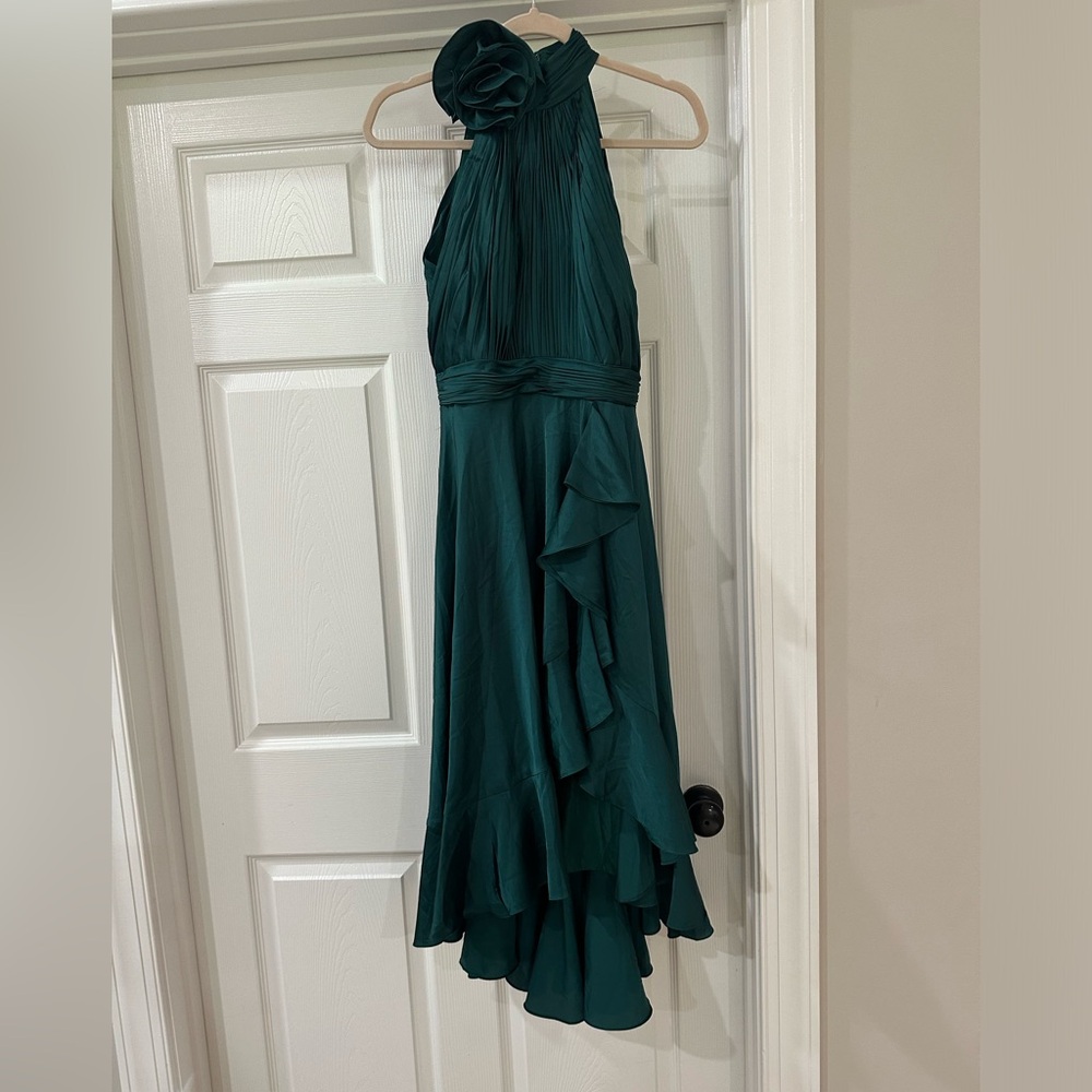 Mac Duggal HALTER NECK FLOWER DETAIL RUFFLED MIDI DRESS - Picture 10 of 12